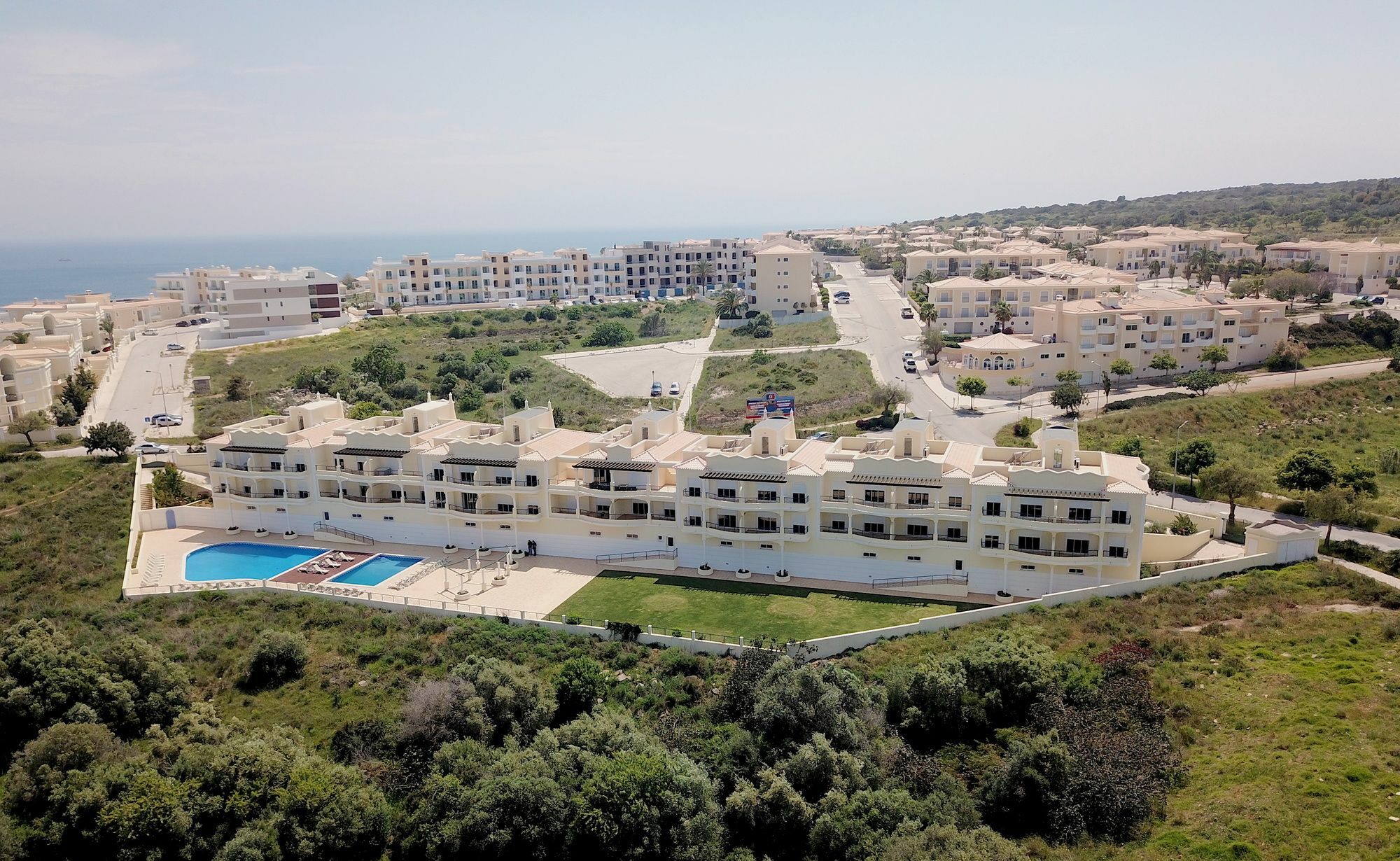Lagos Bay Plaza Exterior foto